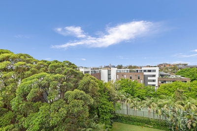 637/221 Sydney Park Road, Erskineville, NSW 2043 photo 2 of 10