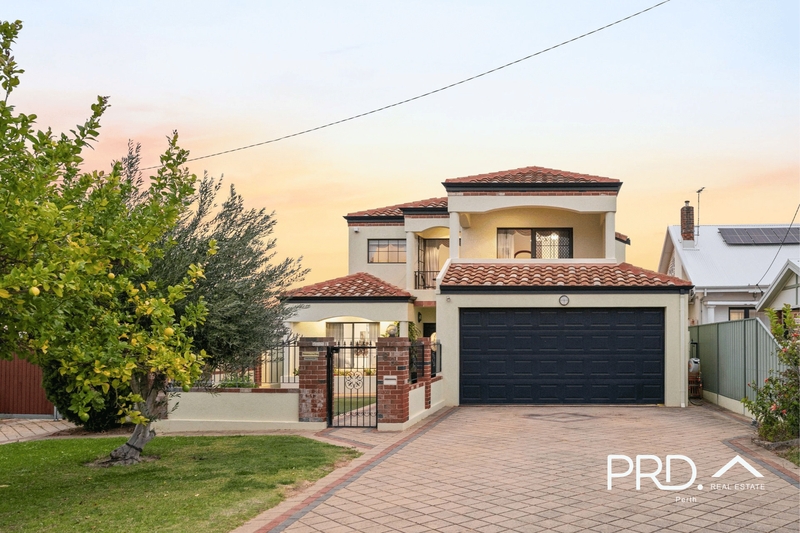 63A Point Walter Road, Bicton, WA 6157