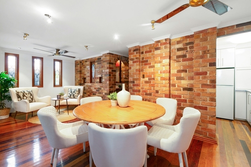 18 Chiswick Road, Bardon, QLD 4065