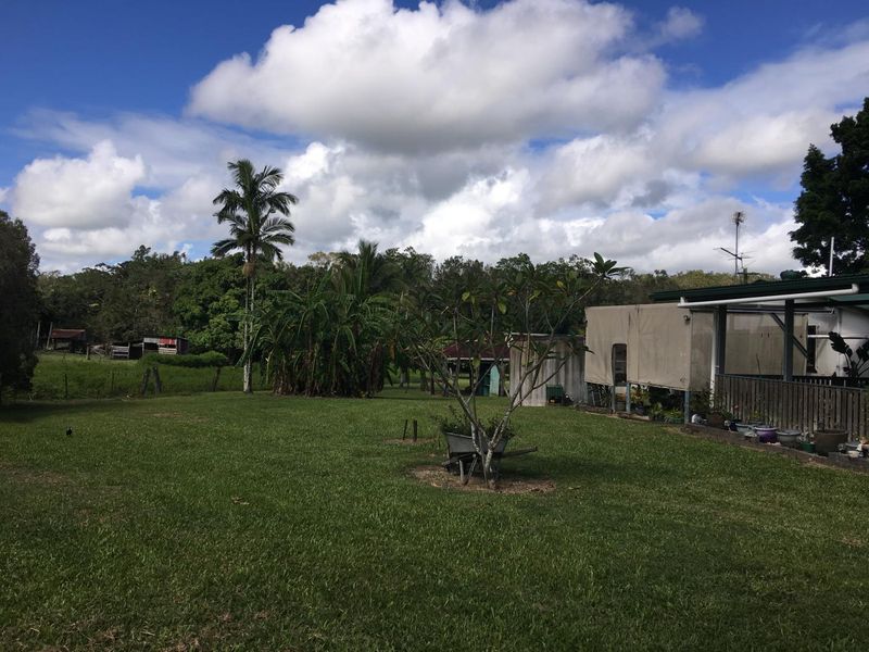 72 Smith Cross Road, Devereux Creek, QLD 4753 Property Details