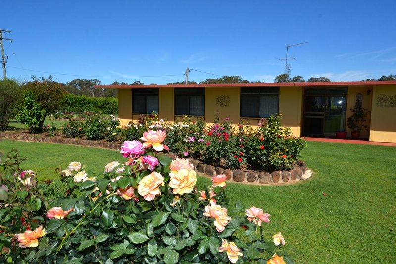 789 New England Highway, Upper Yarraman, QLD 4614 Property Details