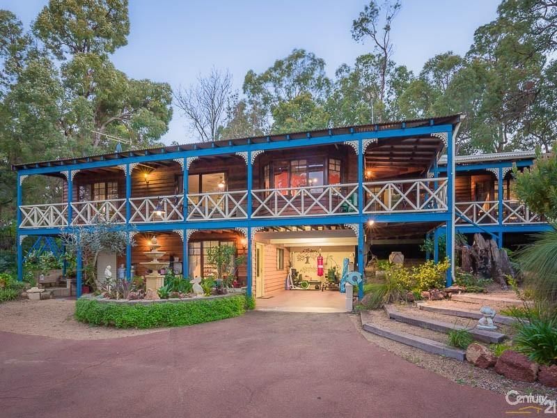 8 Hassett Road, Roleystone, WA 6111 Property Details