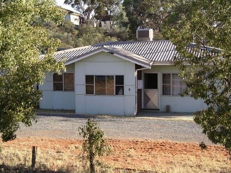 8 Redwood Street, Kambalda East, WA 6442 Property Details