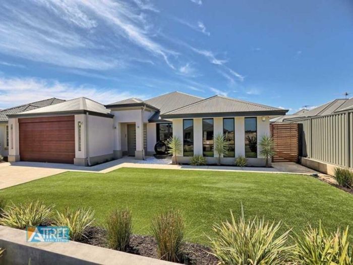 8 Wellman Avenue, Piara Waters, WA 6112 Property Details