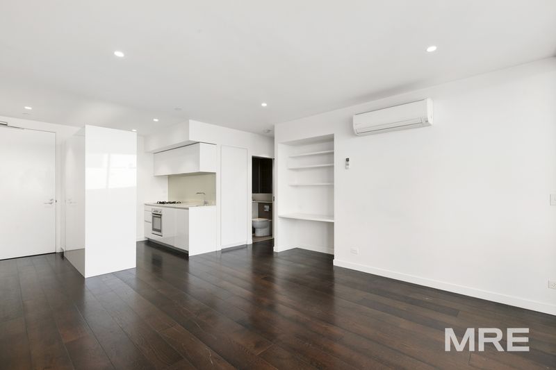 218/31 Grattan Street