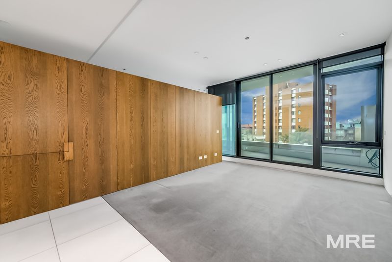 408/6 Victoria Street