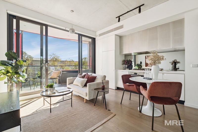 102/59 Porter Street