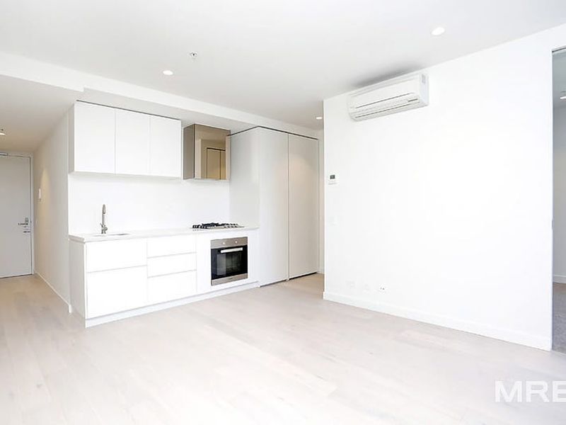 2113/135 A'Beckett Street