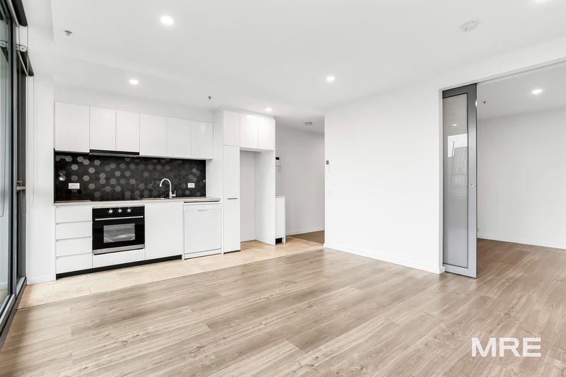 1510/8 Downie Street