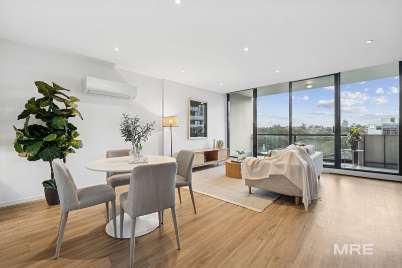 609/8 Howard Street