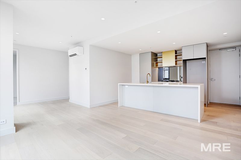 3805/318 Queen Street