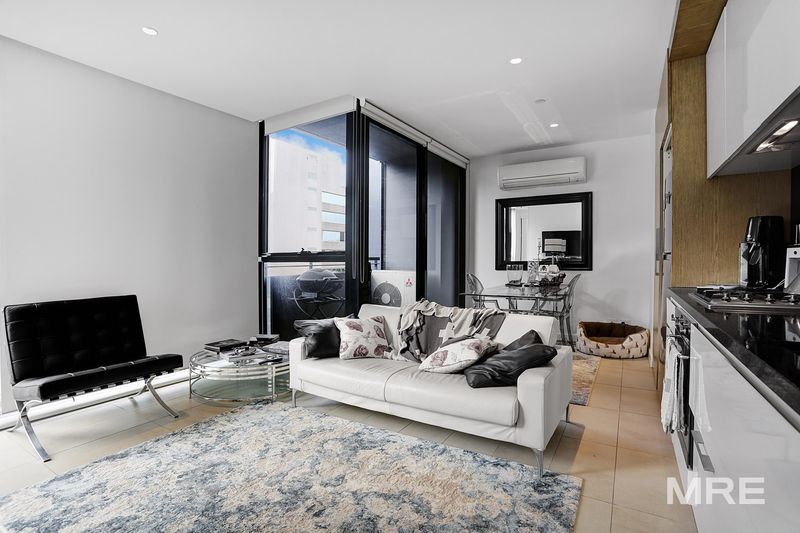 911/74 Queens Road
