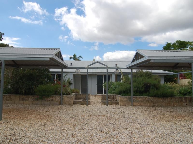 92 Buckingham Road, Swan View, WA 6056 Property Details