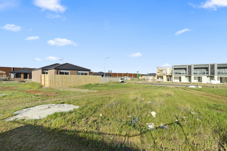 13 Furrow Street, Brookfield, VIC 3338 for Sale