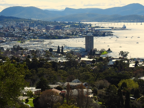 35 Edith Avenue, Sandy Bay, TAS 7005