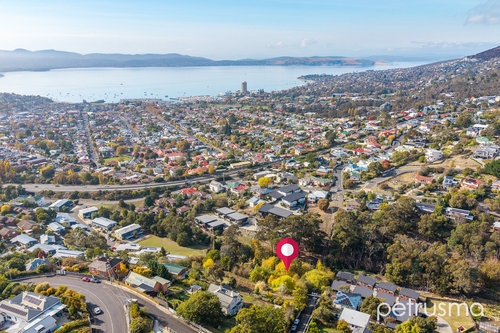 14 Kooyong Glen, South Hobart, TAS 7004