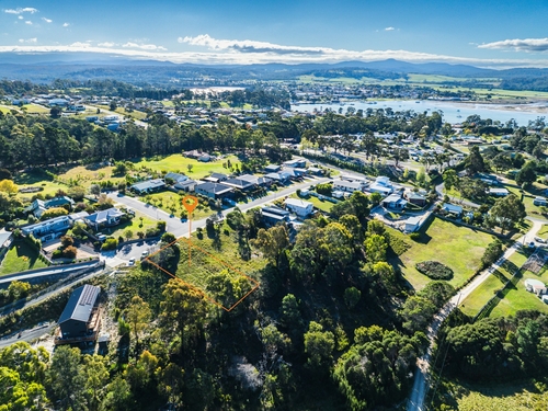 17 Bayvista Rise, St Helens, TAS 7216