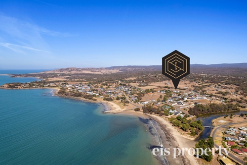 10 Syntax Court, Swansea, TAS 7190