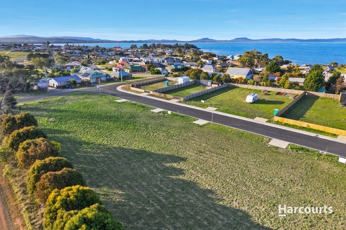 8 Syntax Court, Swansea, TAS 7190