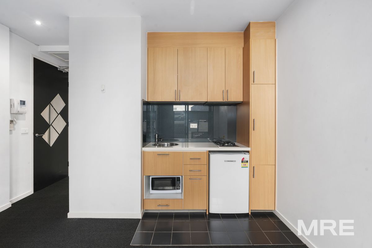 8/230 Elgin Street