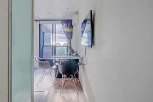 805/243 Franklin Street, Melbourne, VIC 3000 photo 2 of 7